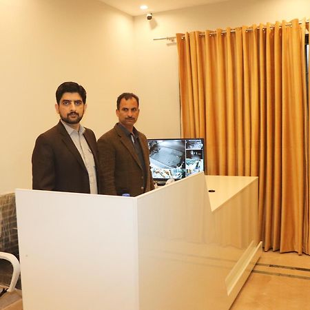 Hayat Grand Guest House Islamabad Buitenkant foto